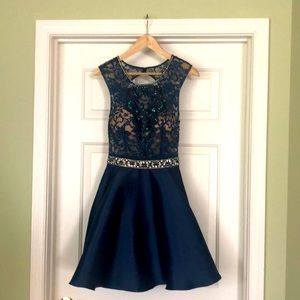 JVN size 8 homecoming dress navy blue